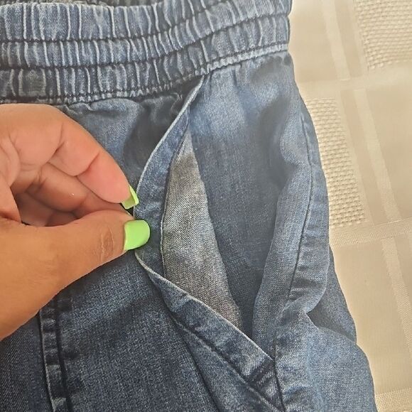 Blue Ankle Cropped Casual Pants - Picture 12 of 16